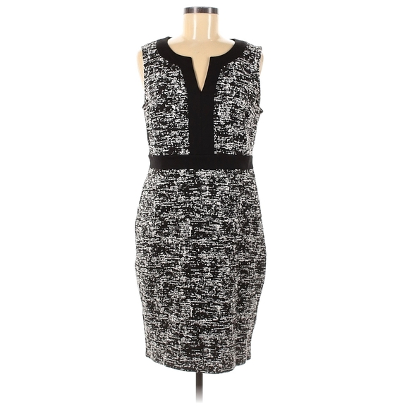 Dana Buchman Black White Print Dress Slit Neck Knit Material Size Large - Picture 1 of 11
